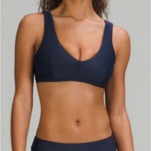 Lululemon Waterside V Swim Top